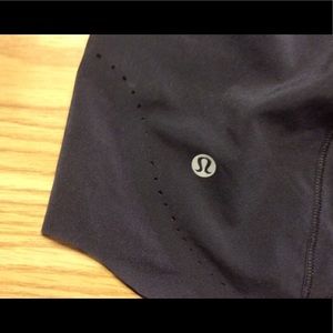 Lululemeon size 4 black shorts